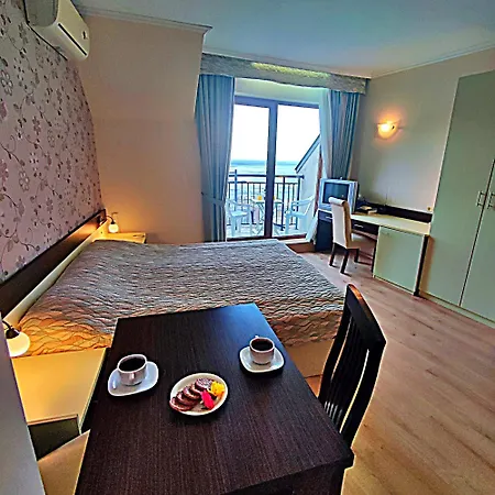 Sea Viev In Grand Apartment *