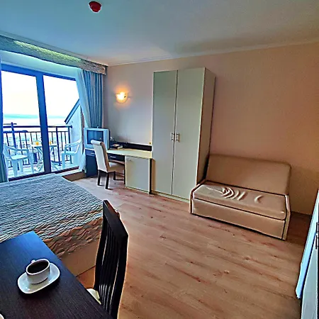 Apartment Sea Viev In Grand